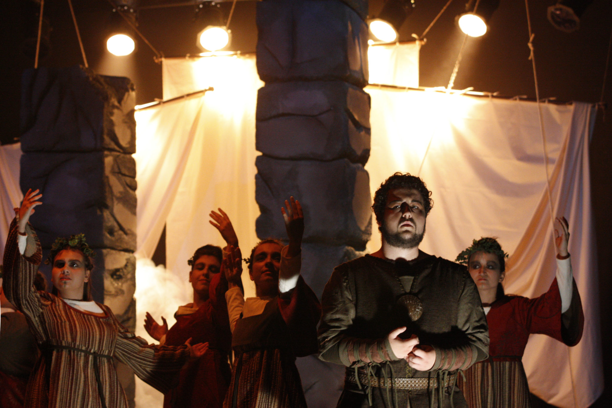 IFIXENIA EN ÁULIDE El Ruiseñor