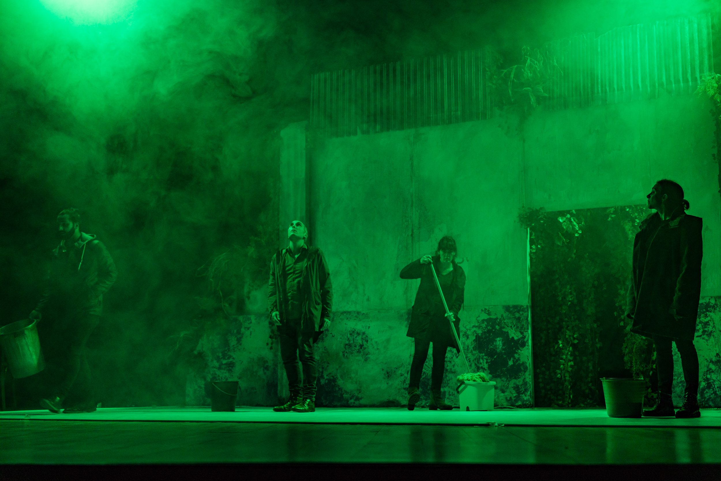 A lúa vai encuberta