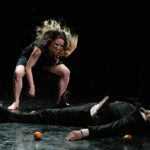 'Smashed2' de Sean Gandini e Kati Ylä-Hokkala. Foto: Watermans.