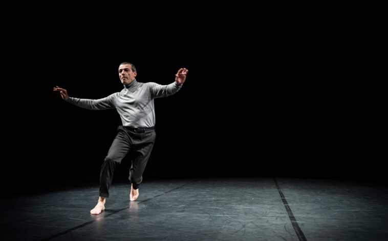 Andres Corchero en 'Absències'. Foto: Mercat de les Flors