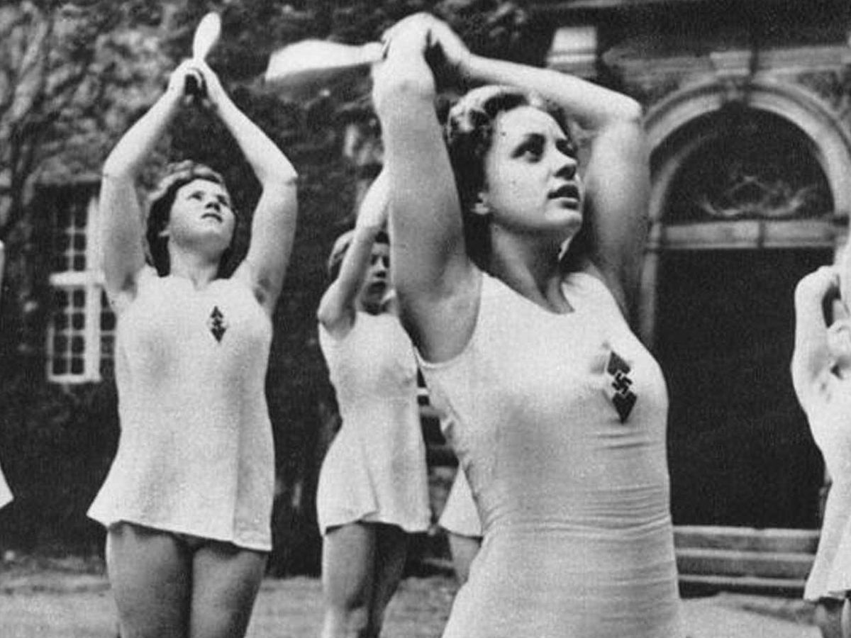 Foto: bailarinas na Alemaña nazi