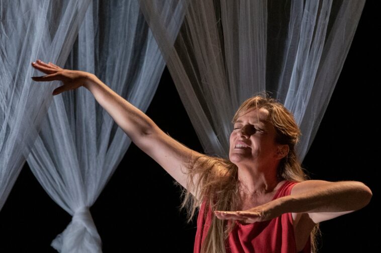 'Isadora, Fala!' de Rita Lello. Foto: Ricardo Rodrigues