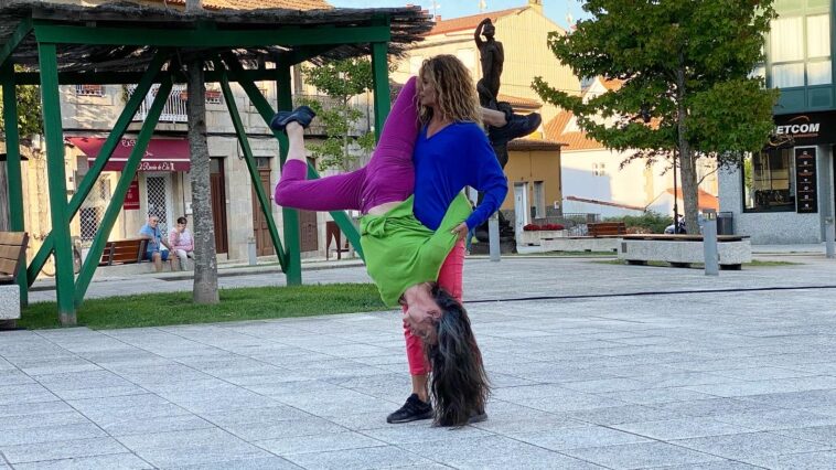 ‘VESTIRME DE TI’ de Nuria Sotelo e Clara Ferrão. ABANEA. 2023. Gondomar. Foto: Afonso Becerra.