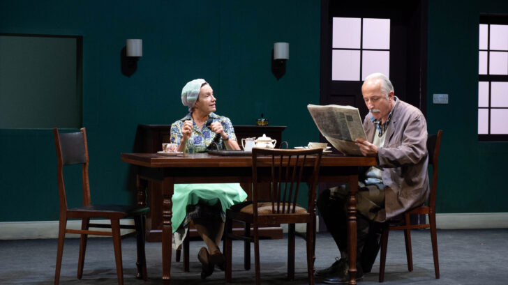 'Il compleanno' de Tieffe Teatro Milano. Foto: Tommaso Le Pera.