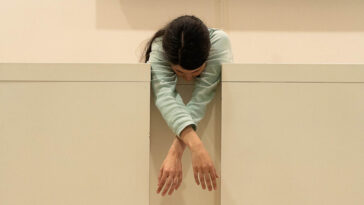 Sobre o baleiro Ana Abad de Larriva Manuel G. Vicente