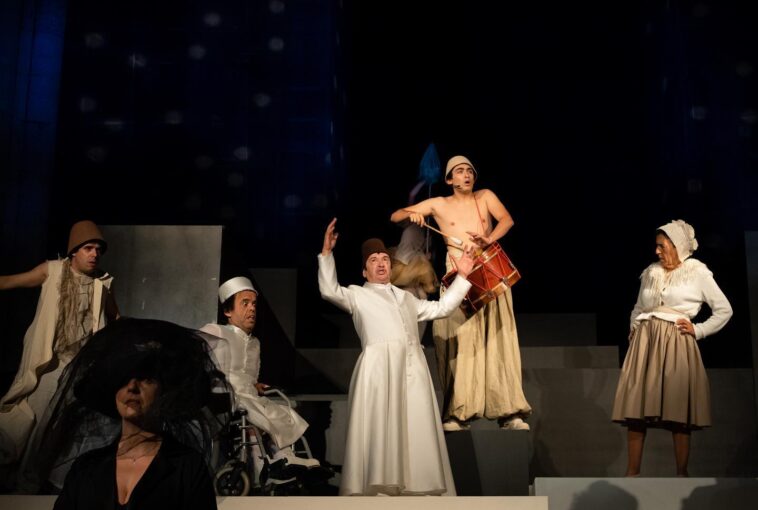 'Os Gigantes da Montanha' de Luigi Pirandello, por António Pires. Teatro do Bairro. Ar de Filmes. Lisboa. Foto: Jaime Freitas.