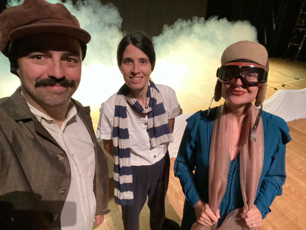 Älex Sobrino Ana Abad de Larriva e Cora Velasco