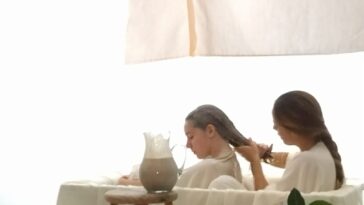 Laura Albasi e María Prado no MicroEscena Lab. Imaxe de María Fariñas.