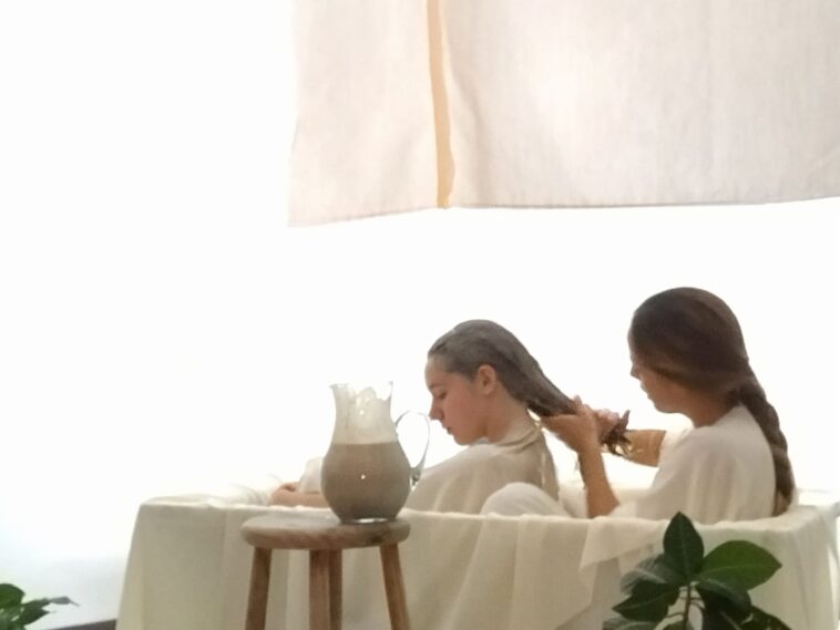 Laura Albasi e María Prado no MicroEscena Lab. Imaxe de María Fariñas.