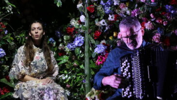 Manuela Rey Is In Da House