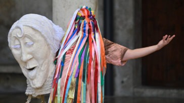 'Moviendo montañas' de Alberto Velasco. 37 Dansa València.