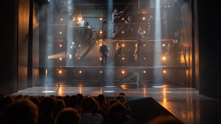 Os actos e as profecías, Centro Dramático Galego. Sabela Souto | Xoán Crespo.
