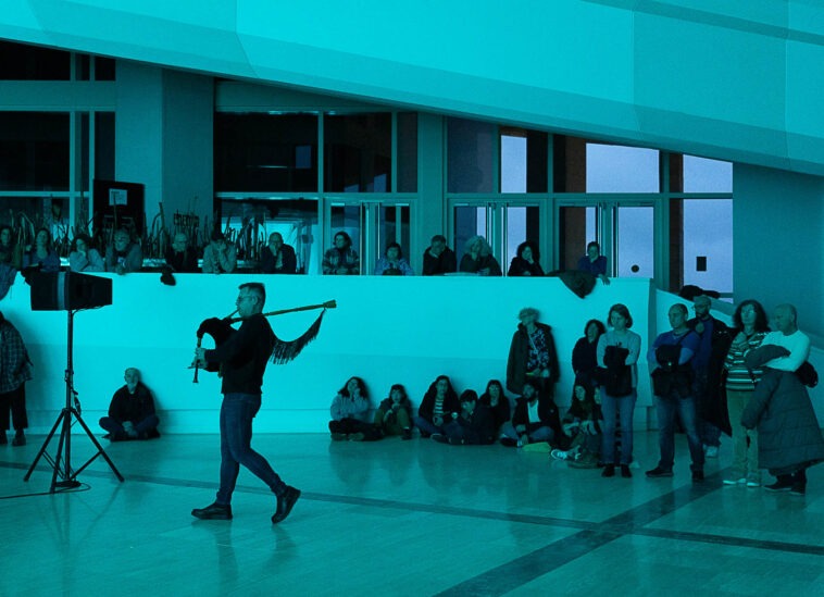 Manifesto de Mateo Feijóo na décima edición de Escenas do Cambio 2024. Foto: Manuel Vicente.