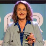 Carla Antonelli recibe o Premio Samuel Luiz 2024. Imaxe de Nelson Corsino.