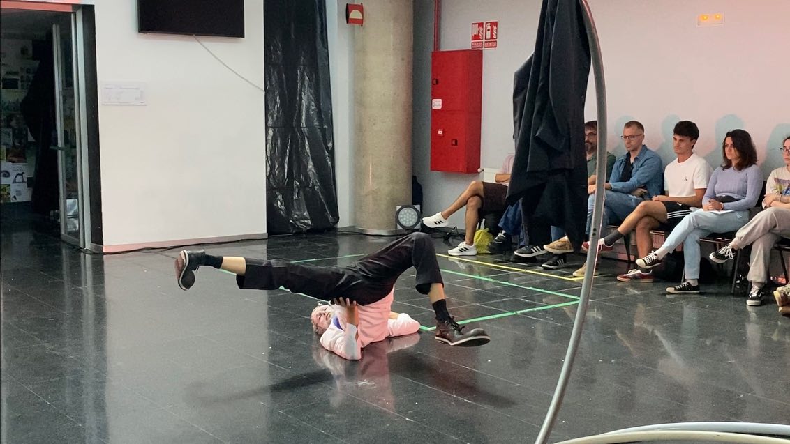 'Vidas torcidas' de Álvaro Reboredo, Fiti, na ESADG. Foto: Afonso Becerra