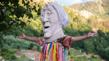 'Mover montañas' de Alberto Velasco na 40ª MIT Ribadavia 2024. Foto: Rosinha Rojo.