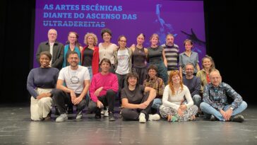 Participantes e organización do VII Festival Pezas dun Teatro do Porvir 2024: Galiza + Portugal. Foto: Alberte Bello.