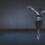 O raro é que bailar sexa raro, VACAburra. Imaxe de J.C. Arévalo.