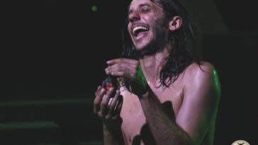 'Sobre, 14 propostas temáticas por se ti tamén te aburres' de Ensalle Teatro na 41ª MITCF de Cangas. Foto: Diego Seixo.