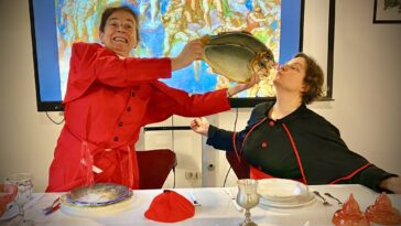 'Conclave de amores em farsa | A Ceia dos Cardeais de Júlio Dantas pelo Eu.Experimento, à moda de Almada Negreiros' do Eu.Experimento. Foto: Afonso Becerra