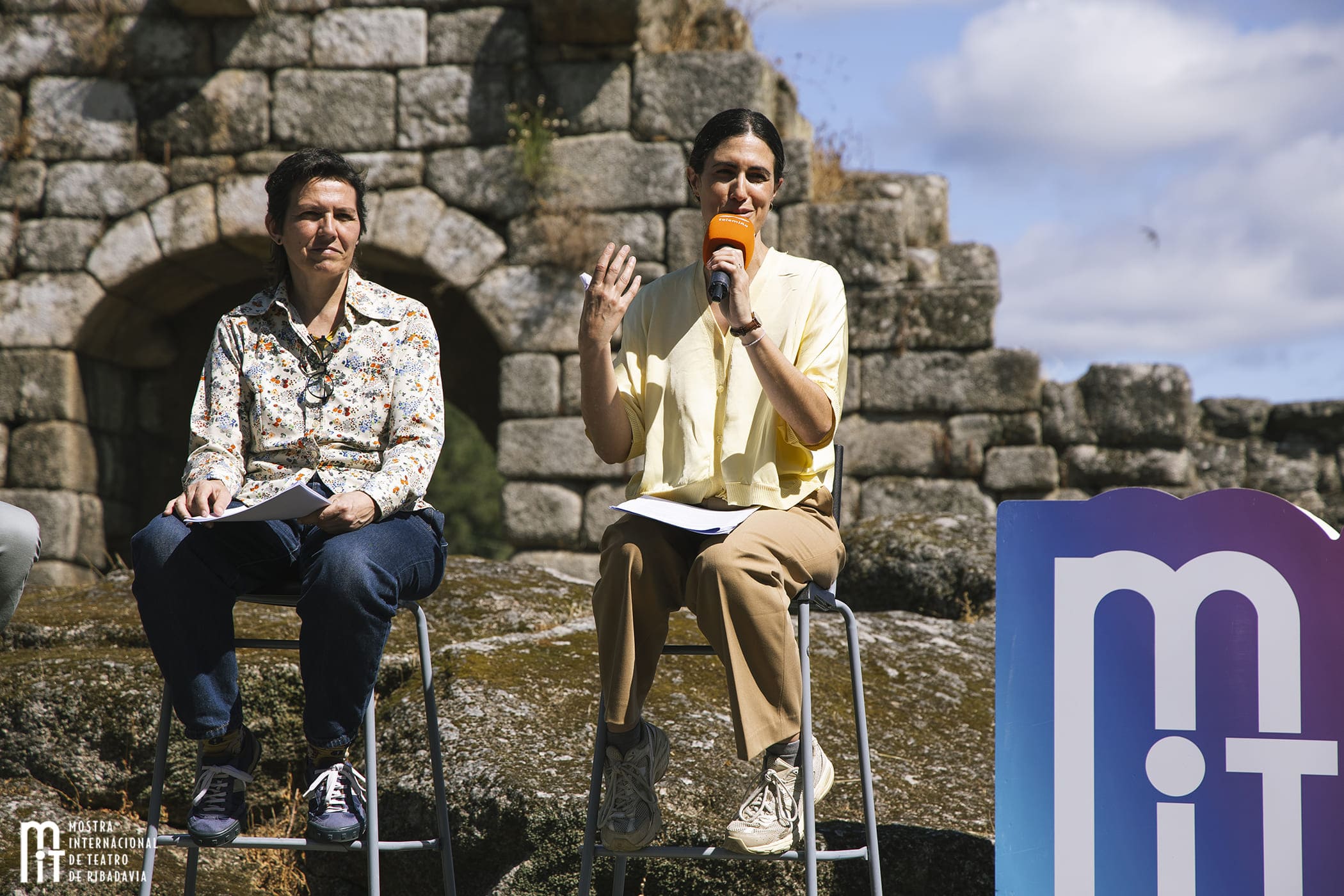 Gena Baamonde e Sabela Mendoza na presentación da 41a MIT