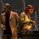 'Telhados de Vidro' do Teatro da Trindade INATEL. Foto: Alípio Padilha.