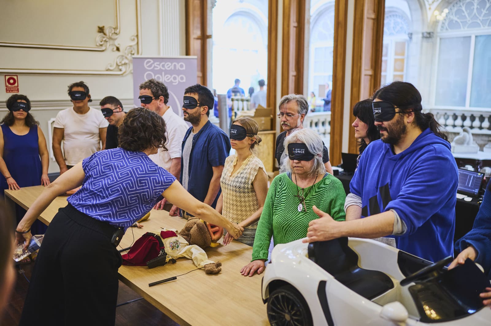 Deseño dun paseo táctil na xornada Escena Galega 
