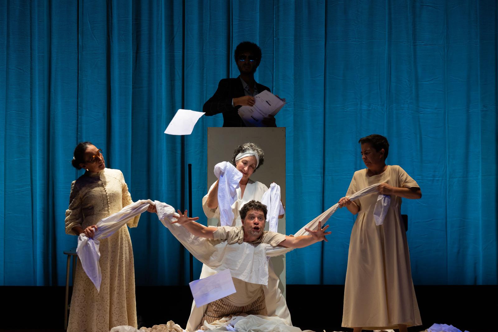 A metamorfose, de Sarabela Teatro