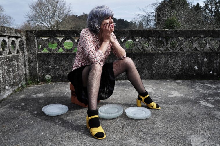 'Segunda man. Estado aceptable' de AveLina Pérez