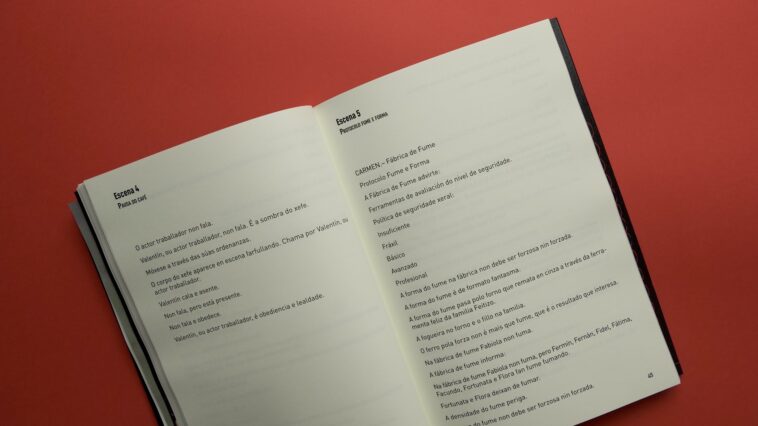 'Fábrica de Fume' Editorial Elvira, 2025