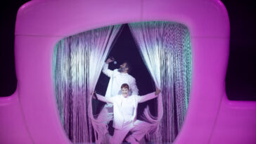 Nas nubes, de Redrum Teatro