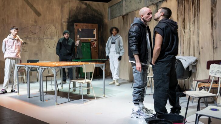 'Class Enemy' de Nigel Williams, encenação de Manuel Tur. Teatro Carlos Alberto do TNSJ do Porto. Foto: José Caldeira