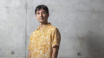 O bailarín e coreógrafo Jon Maya