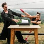 Arturo Cobas e Paula Quintas nunha foto promocional de ROYAL