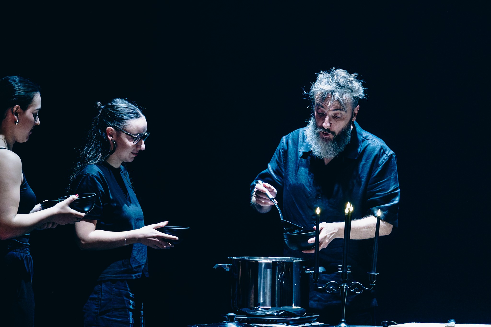 'BLACK BOX. UNHA SAGA ÉPICA'. Foto: Rocío Cibes/Manuel G Vicente - Cidade da Cultura