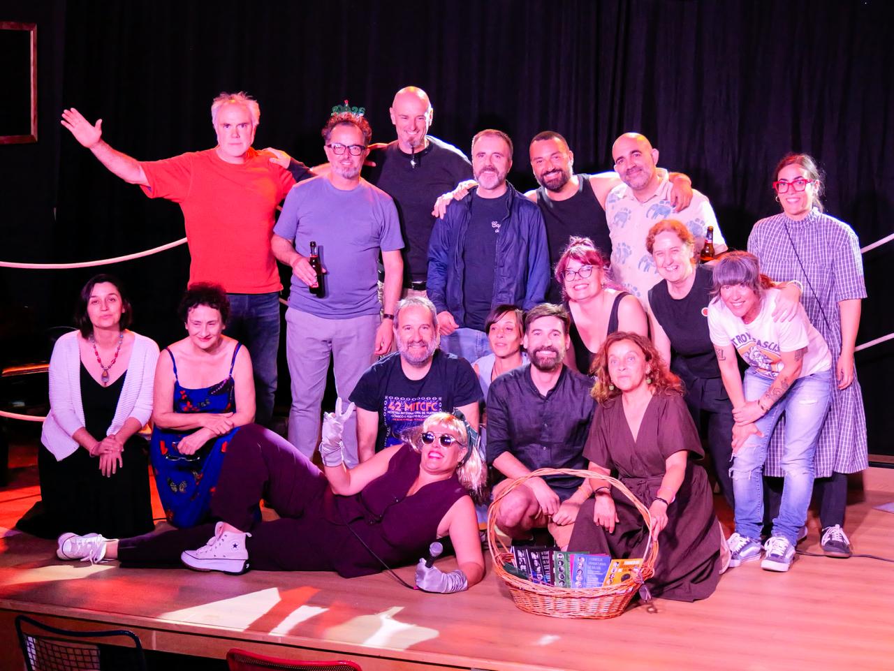 Foto grupal das persoas participantes no X Torneo de Dramaturxia de Galicia.