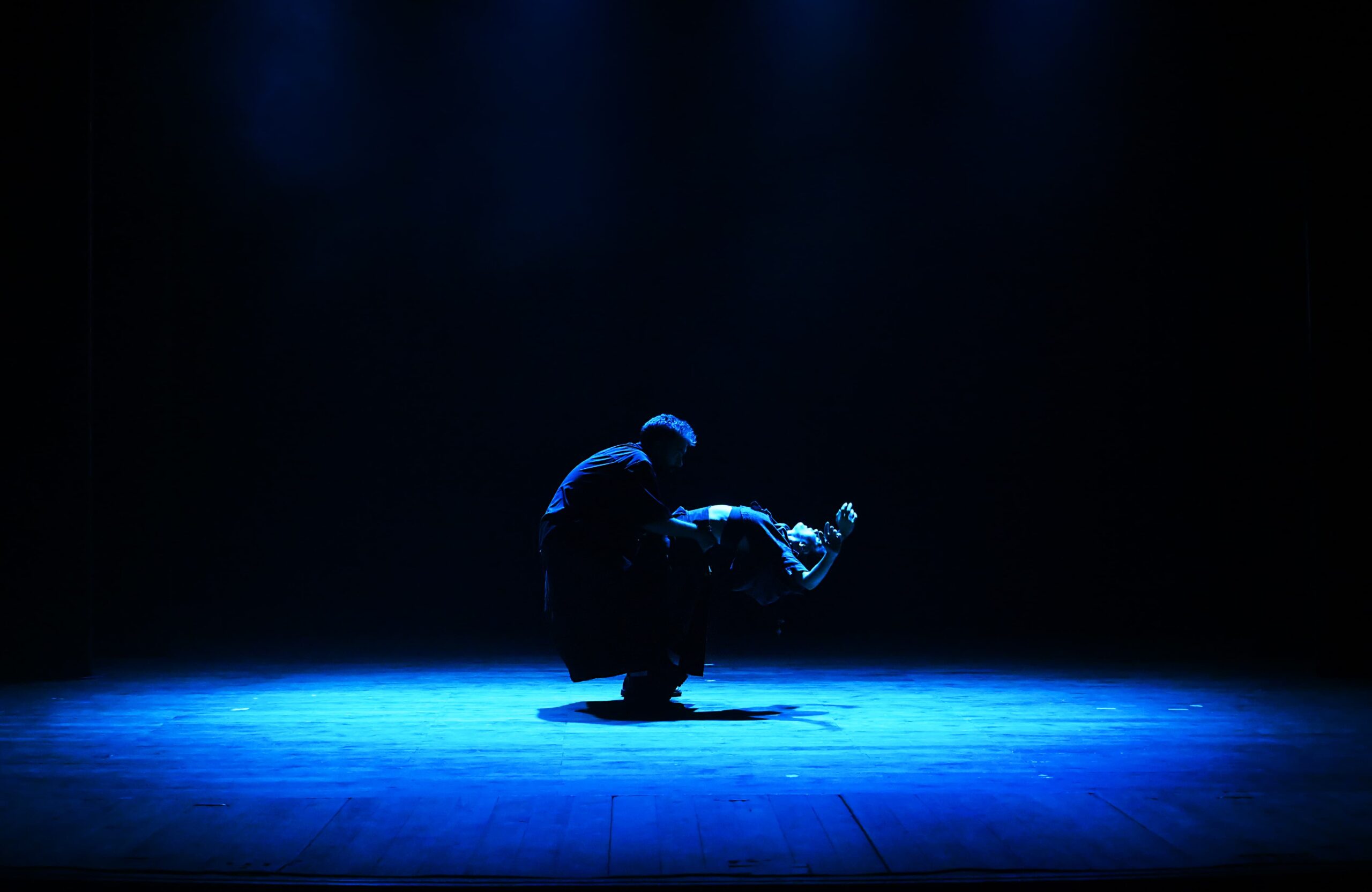 Colectivo Glovo no Dance Bridges Festival. Fotos de Arunangsho Chatterjee e Supreeta Singh PR.